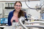 Celine Beier in the MCD-spectroscopy-lab at the MPI CEC